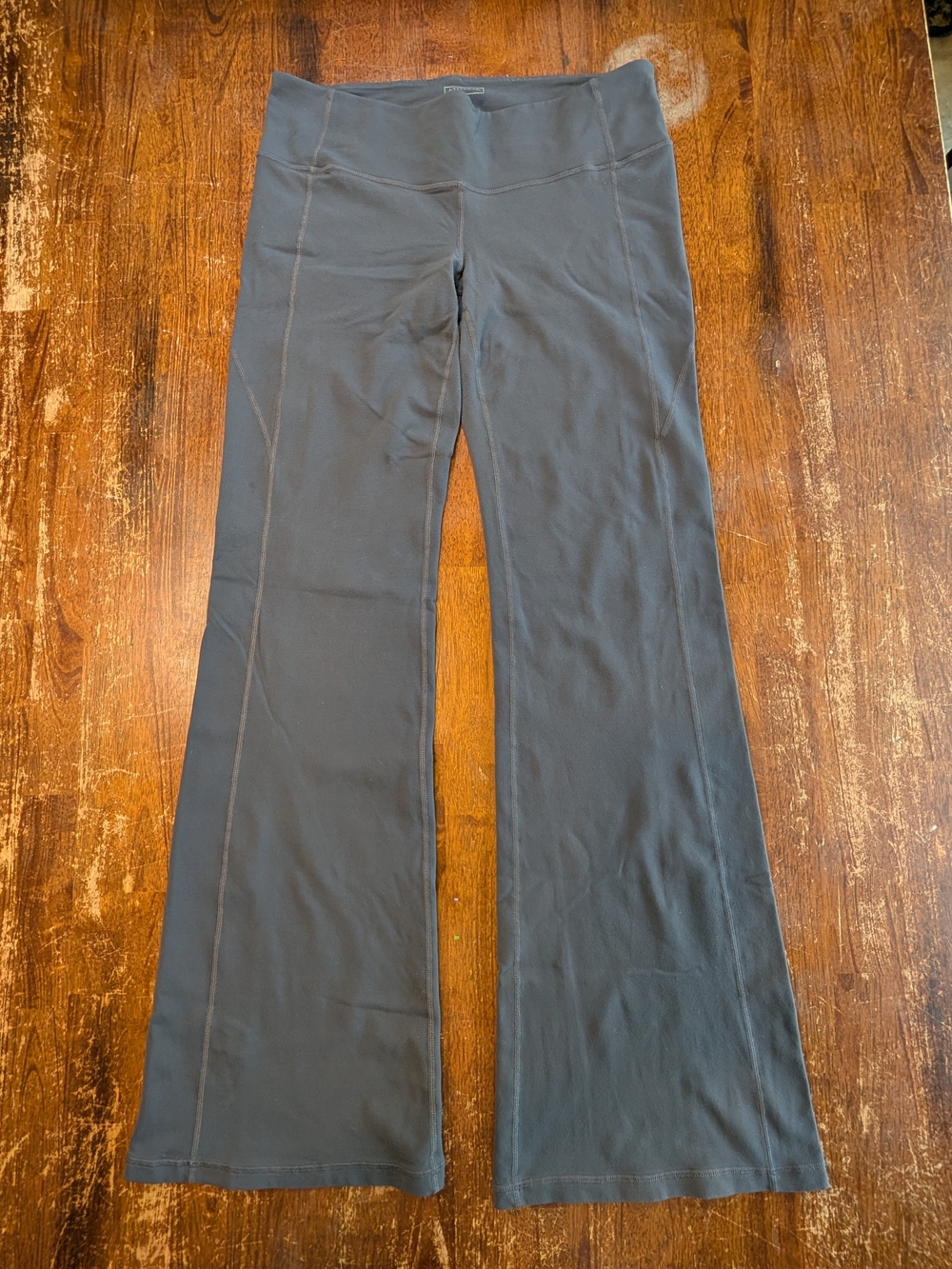 Athleta Flare Leg Leggings Womens Large Gray Activewear Athleisure Casual Pants